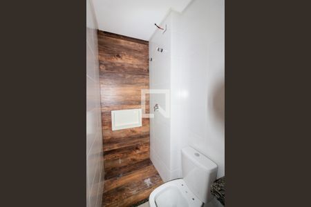 Banheiro de apartamento para alugar com 2 quartos, 50m² em Jardim, Santo André
