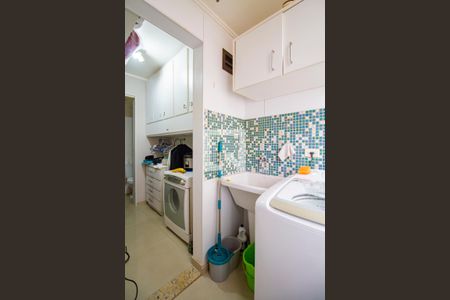 Apartamento à venda com 64m², 2 quartos e 1 vagaÁrea de Serviço