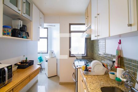Apartamento à venda com 64m², 2 quartos e 1 vagaCozinha