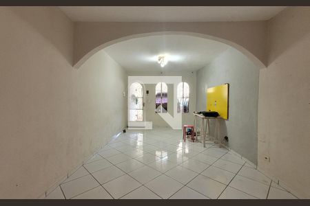 Sala de casa para alugar com 2 quartos, 129m² em Utinga, Santo André