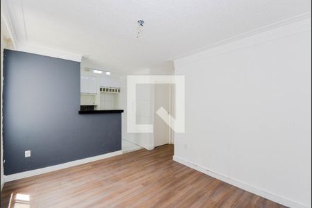 Sala de apartamento para alugar com 2 quartos, 45m² em Água Chata, Guarulhos