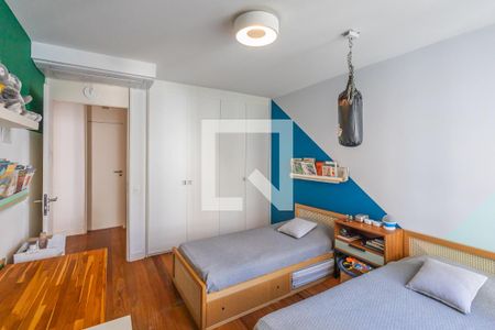 Quarto 1 de apartamento à venda com 3 quartos, 180m² em Jardim Paulista, São Paulo