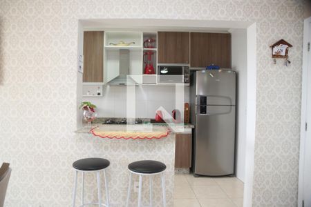 Cozinha de apartamento para alugar com 2 quartos, 80m² em Caiçara, Praia Grande