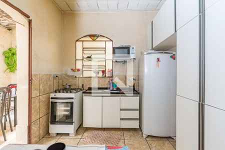 Casa à venda com 380m², 2 quartos e sem vaga Casa à venda com 380m², 2 quartos e sem vagaCozinha