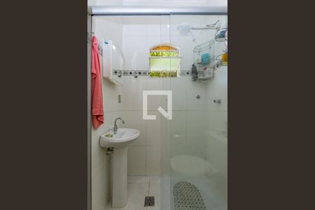 Casa à venda com 380m², 2 quartos e sem vaga Casa à venda com 380m², 2 quartos e sem vagaBanheiro