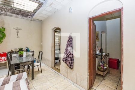 Casa à venda com 380m², 2 quartos e sem vaga Casa à venda com 380m², 2 quartos e sem vagaCopa