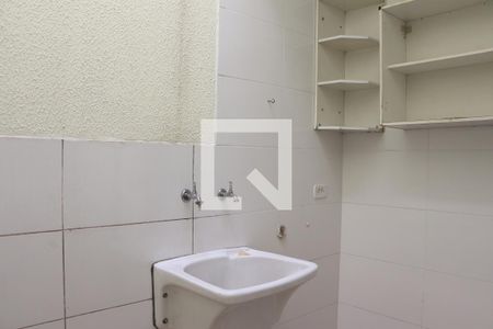 Casa de condomínio para alugar com 95m², 2 quartos e 1 vagaÁrea de Serviço
