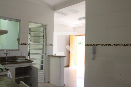 Cozinha de casa de condomínio para alugar com 2 quartos, 95m² em Vila São Geraldo, São Paulo