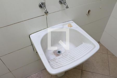 Casa de condomínio para alugar com 95m², 2 quartos e 1 vagaÁrea de Serviço