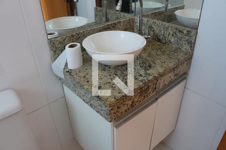 Casa de condomínio para alugar com 95m², 2 quartos e 1 vagaBanheiro da Suíte 2