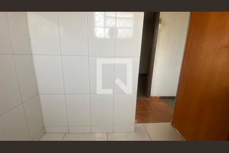 Casa à venda com 195m², 4 quartos e 2 vagasBanheiro Social