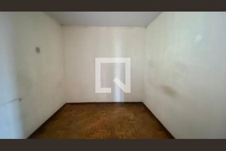 Casa à venda com 195m², 4 quartos e 2 vagasQuarto