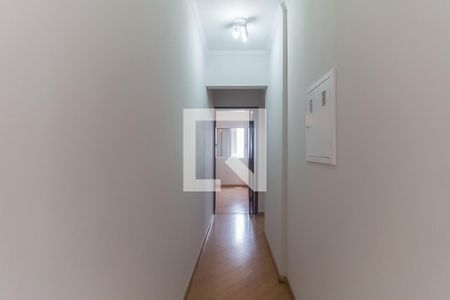 Corredor de apartamento para alugar com 3 quartos, 90m² em Centro, Poá