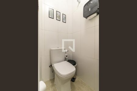 Banheiro de kitnet/studio à venda com 1 quarto, 45m² em República, São Paulo