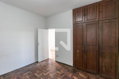 Quarto 1 de casa para alugar com 2 quartos, 81m² em Padre Eustáquio, Belo Horizonte