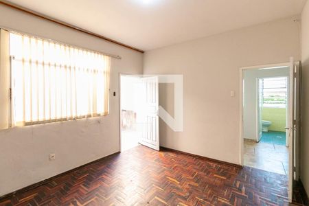 Sala de casa para alugar com 2 quartos, 81m² em Padre Eustáquio, Belo Horizonte