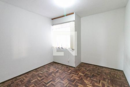 Quarto 1 de casa para alugar com 2 quartos, 81m² em Padre Eustáquio, Belo Horizonte