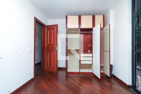 Apartamento para alugar com 271m², 4 quartos e 2 vagas Apartamento para alugar com 271m², 4 quartos e 2 vagasQuarto 2