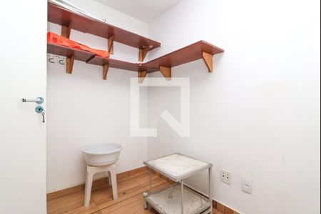 Apartamento para alugar com 271m², 4 quartos e 2 vagas Apartamento para alugar com 271m², 4 quartos e 2 vagasQuarto de Serviço