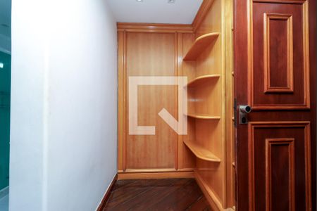 Apartamento para alugar com 271m², 4 quartos e 2 vagas Apartamento para alugar com 271m², 4 quartos e 2 vagasSuíte 1