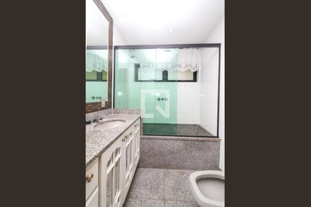 Apartamento para alugar com 271m², 4 quartos e 2 vagas Apartamento para alugar com 271m², 4 quartos e 2 vagasBanheiro Social