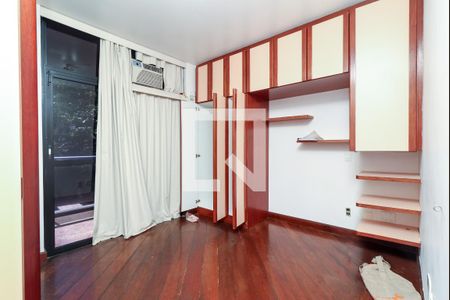 Apartamento para alugar com 271m², 4 quartos e 2 vagas Apartamento para alugar com 271m², 4 quartos e 2 vagasQuarto 2