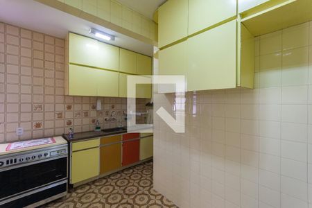 Apartamento à venda com 85m², 3 quartos e 2 vagasCozinha