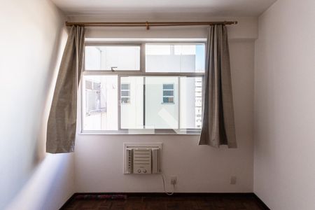 Apartamento à venda com 85m², 3 quartos e 2 vagasQuarto 1