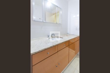 Apartamento à venda com 85m², 3 quartos e 2 vagasBanheiro