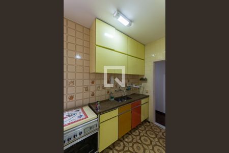 Apartamento à venda com 85m², 3 quartos e 2 vagasCozinha