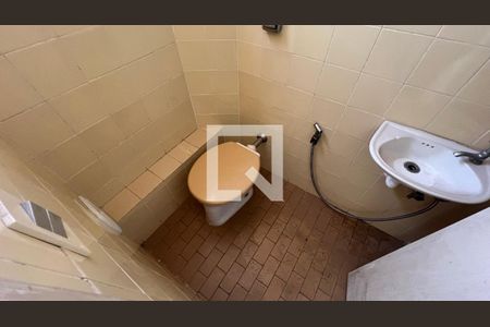 Apartamento à venda com 63m², 2 quartos e 1 vagaBanheiro de serviço