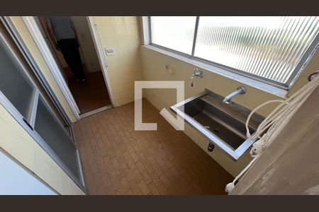 Apartamento à venda com 63m², 2 quartos e 1 vagaÁrea de Serviço