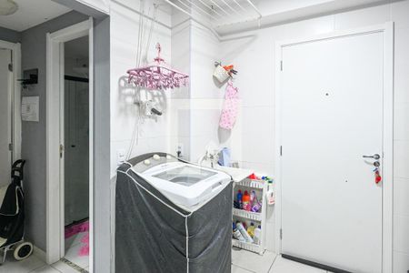 Apartamento à venda com 32m², 2 quartos e sem vaga Apartamento à venda com 32m², 2 quartos e sem vagaÁrea de Serviço