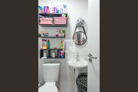 Apartamento à venda com 32m², 2 quartos e sem vaga Apartamento à venda com 32m², 2 quartos e sem vagaBanheiro