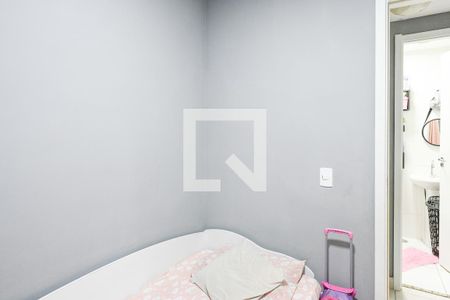 Quarto 1 de apartamento à venda com 2 quartos, 32m² em Parque Fongaro, São Paulo