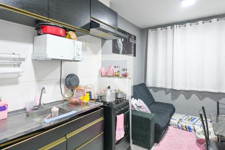 Cozinha de apartamento à venda com 2 quartos, 32m² em Parque Fongaro, São Paulo