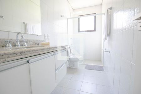 Banheiro da Suíte 1 de casa à venda com 4 quartos, 500m² em Várzea, Lagoa Santa
