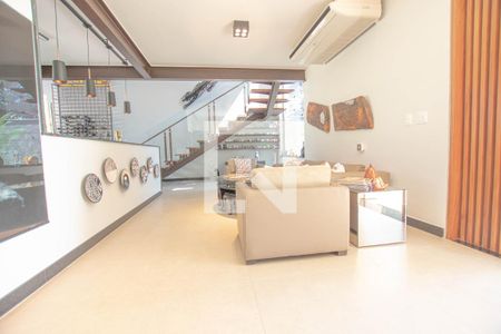 Sala de casa à venda com 4 quartos, 500m² em Várzea, Lagoa Santa