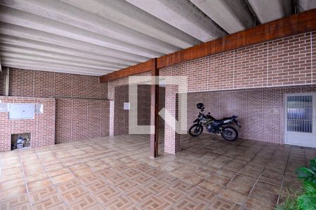 Garagem da Casa Principal de casa à venda com 3 quartos, 900m² em Vila Moinho Velho, São Paulo