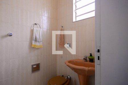 Casa Principal - Lavabo de casa à venda com 3 quartos, 900m² em Vila Moinho Velho, São Paulo