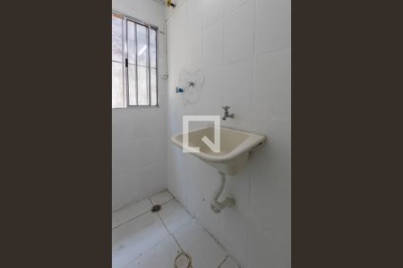 Casa para alugar com 65m², 2 quartos e 1 vagaÁrea de Serviço