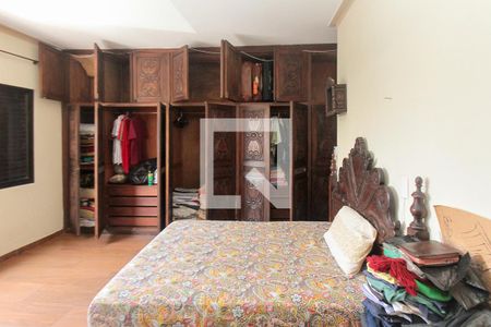 Casa à venda com 250m², 2 quartos e 1 vagaSuite