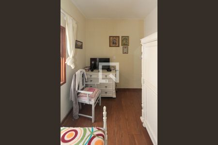 Casa à venda com 250m², 2 quartos e 1 vagaQuarto