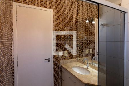 Casa para alugar com 154m², 3 quartos e 2 vagas Casa para alugar com 154m², 3 quartos e 2 vagasBanheiro Suíte