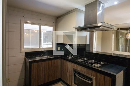 Casa para alugar com 154m², 3 quartos e 2 vagas Casa para alugar com 154m², 3 quartos e 2 vagasCozinha