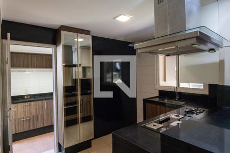 Casa para alugar com 154m², 3 quartos e 2 vagas Casa para alugar com 154m², 3 quartos e 2 vagasCozinha