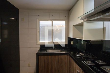 Casa para alugar com 154m², 3 quartos e 2 vagas Casa para alugar com 154m², 3 quartos e 2 vagasCozinha