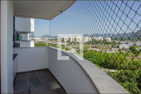 Varanda de apartamento para alugar com 2 quartos, 58m² em Barra da Tijuca, Rio de Janeiro