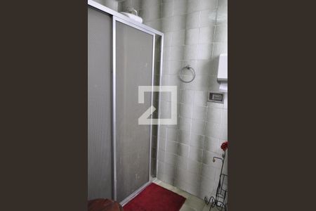 Casa à venda com 200m², 4 quartos e 2 vagasBanheiro