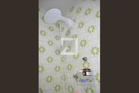 Casa à venda com 200m², 4 quartos e 2 vagasBanheiro